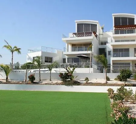 Apartment Oroklini Hills Luxury Apartment Livadhia