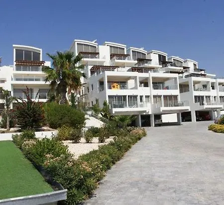 Oroklini Hills Luxury Apartment * Livadhia