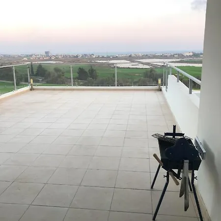 Apartment Oroklini Hills Luxury Apartment