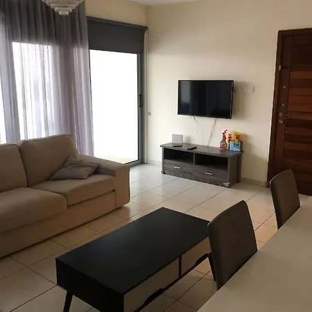 Oroklini Hills Luxury Apartment * Livadhia